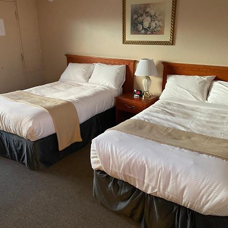 Matador Motel Drayton Valley ภายนอก รูปภาพ