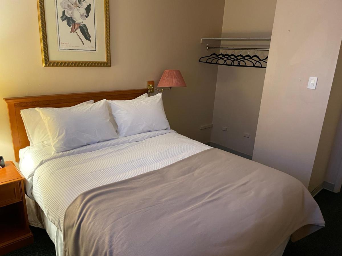 Matador Motel Drayton Valley ภายนอก รูปภาพ