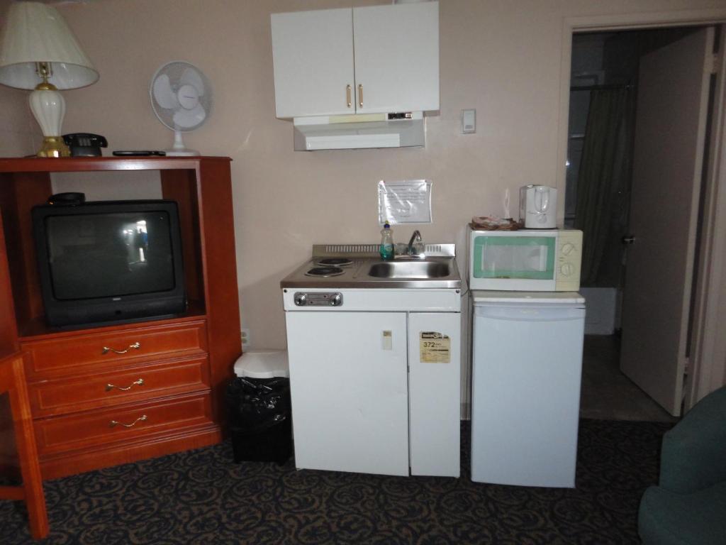 Matador Motel Drayton Valley ห้อง รูปภาพ