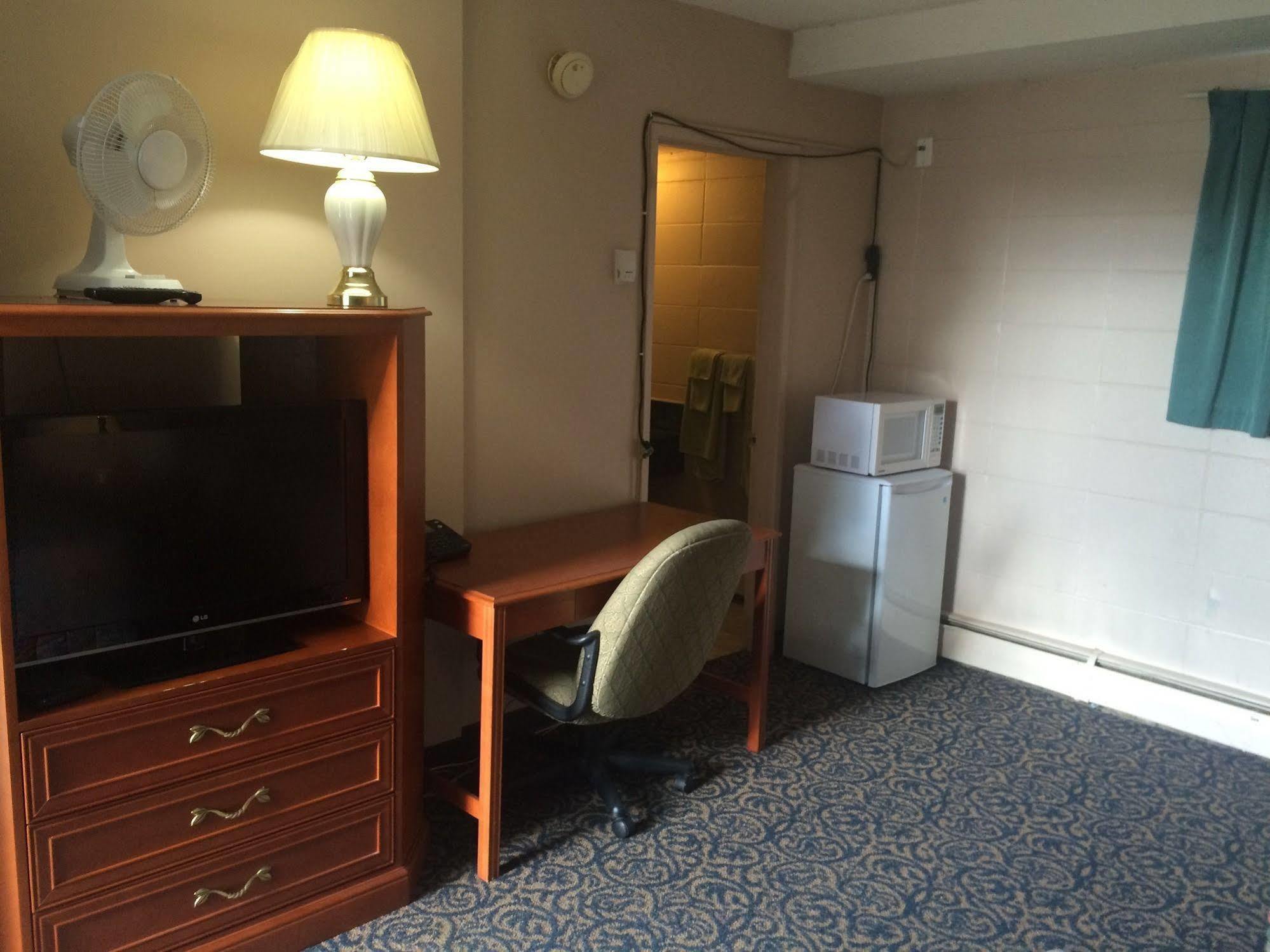 Matador Motel Drayton Valley ภายนอก รูปภาพ