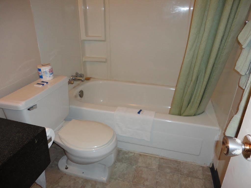 Matador Motel Drayton Valley ภายนอก รูปภาพ